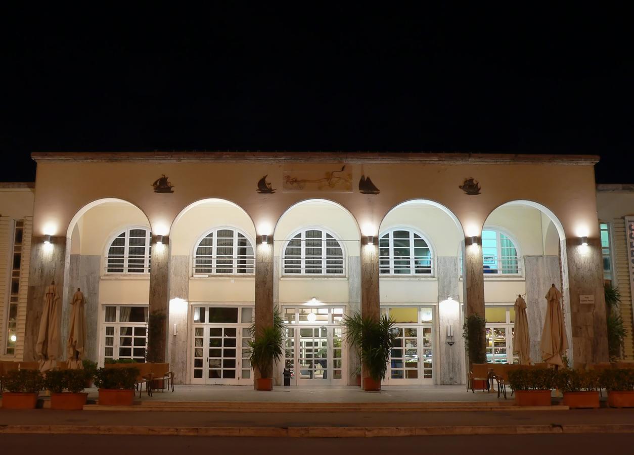 Hotel Luana Viareggio Exteriér fotografie